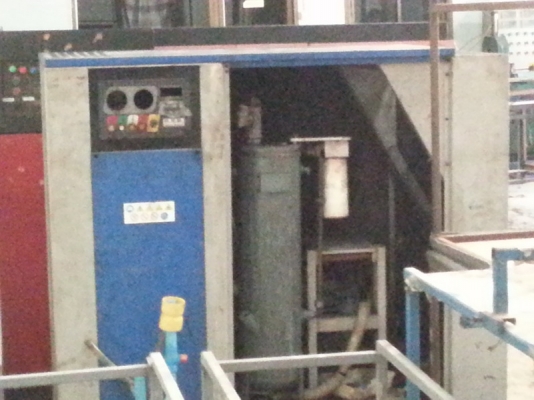 ขายเหมาปั๊มลมสกรูและแอร์ไดเออ ทั้งหมด 8 เครื่อง ต้องซ่อม ขนาด 35-70 แรง รวม 85000