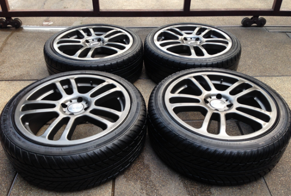 ล้อแท้ Japan ขอบ17 สภาพสวย พร้อมยาง ราคาไม่แพง