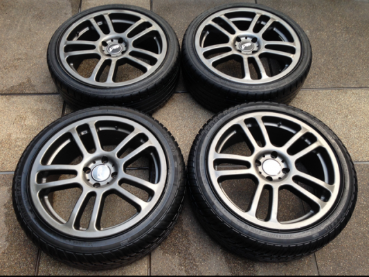 ล้อแท้ Japan ขอบ17 สภาพสวย พร้อมยาง ราคาไม่แพง