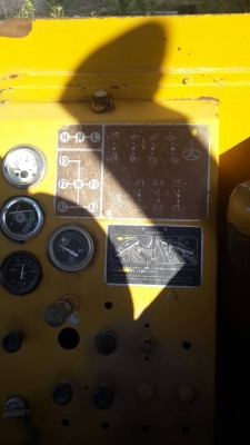 ขายรถเกรด KOMATSU GD376H ซีเรียล 3091 เอกสารเล่มทะเบียน ราคา 380000