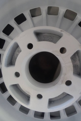 OZ RACING 15x7 ET-15 5/114 ชุดละ9500บาท