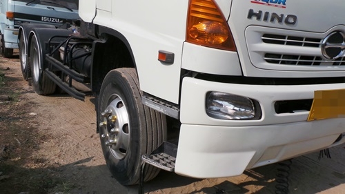 ขายด่วน!!! รถเทเลอร์หัวลาก ยี่ห้อฮีโน่ ซีรีย์ห้า -- ติดต่อผู้ขายโดยตรง คุุณตั้ม 081-9512529