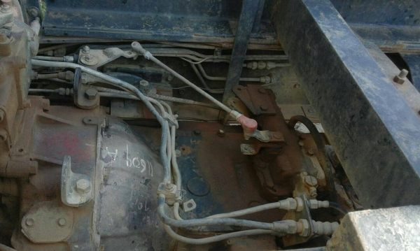 ขายรถ 10 ล้อ ฮีโน่ 3m 240  ปี 39 สภาพเดิม คัสซีสวยจัด จัดแนนท์ได้ครับ สนใจติดต่อได้ที่ 081-9420141  ,  081-5715326