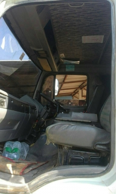 ขายรถ 10 ล้อ ฮีโน่ 3m 240  ปี 39 สภาพเดิม คัสซีสวยจัด จัดแนนท์ได้ครับ สนใจติดต่อได้ที่ 081-9420141  ,  081-5715326