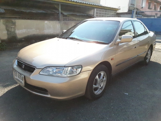 ขาย Honda Accord 2.3 LPG AT ตัวท็อป ปี2000.