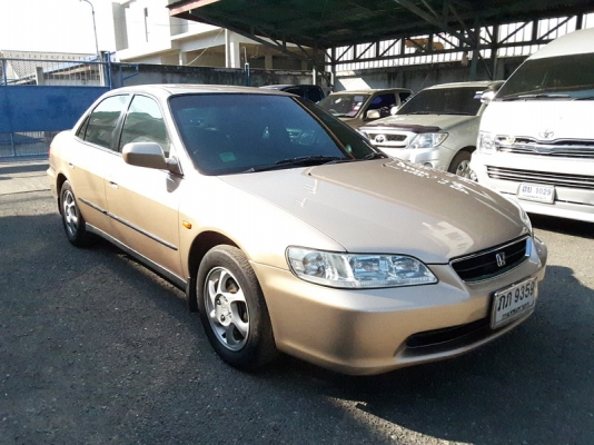 ขาย Honda Accord 2.3 LPG AT ตัวท็อป ปี2000.