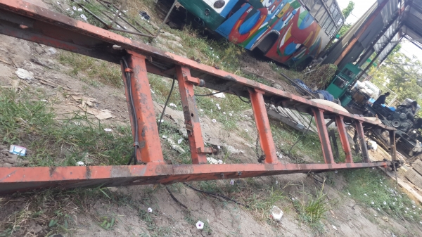 คลัตซีเบนช์พร้อมทะเบียนชุดโอน