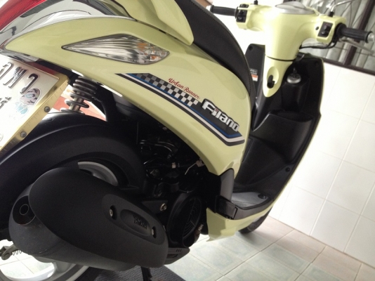 Filano ลายClassic วิ่ง9000 ปี55 (ของแถม 4 รายการ)