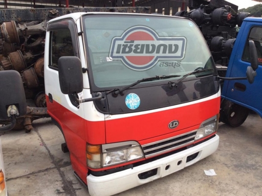 หัวเก๋ง ISUZU NKR การ์ตูน หลังคาเตี้ย