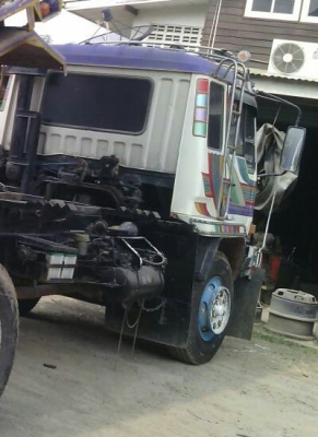 สิบล้อ มิตซู ไอ้หลง FN527MA 220โบว์ ช่วงล่างเพาบุ๋มเบครใหญ่ สภาพดีสวยๆพร้อมลุย ทะเบียนพร้อมโอน ราคา 690,000บ ต่อรองได้ รถบ้านแท้