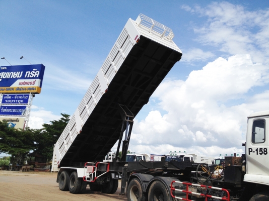ขายหางเซมิ 2 เพลา ดั้มพ์ ยาว 9.10 เมตร สูง 1.50 เมตร ขึ้นใหม่หมด พร้อมทะเบียน ราคาไม่แพง