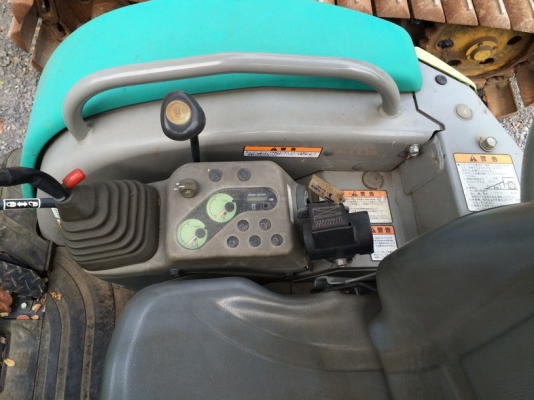 Yanmar VIO20-3 SN: 37982B	ปี 2012 ใช้ 1294 ชม. ปั้มนิ้ว สภาพสวยมาก