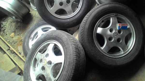 แม๊กพร้อมยางขอบ13 ชุด 4 ล้อ tel.081-427-3941 ไลน์ไอดี autobot107 แม๊กพร้อมยางขอบ13 ชุด 4 ล้อ tel.081-427-3941 ไลน์ไอดี autobot107