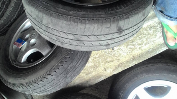 แม๊กพร้อมยางขอบ13 ชุด 4 ล้อ tel.081-427-3941 ไลน์ไอดี autobot107 แม๊กพร้อมยางขอบ13 ชุด 4 ล้อ tel.081-427-3941 ไลน์ไอดี autobot107