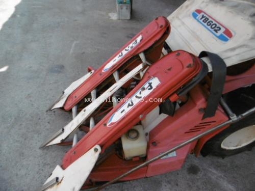 ขาย!!! รถเกี่ยวข้าวเดินตาม YANMAR  YB602  รหัสสินค้า : 80803424   หรือเพิ่มเติมไดที่ www.nihonmono.com