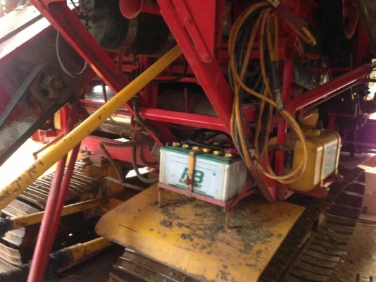 ขายรถเกี่ยวข้าว เกษตรพัฒนา รุ่นไอ้หนุ่มไวไฟ ปี55 รถสวยช่วงล่างดี สเปกโรงงาน เครื่องJO8เทอร์โบ สนใจโทร 090-8588220คุณนะ 093-3258446คุณบิว หรือเข้าดูสินค้าอื่นๆได้ที่ www.truck.in.th/498 หรือเพจFacebook ณรงค์ ซื้อขายรถมือสอง (เว็บไซต์ส่วนตัว) หรือFacebook ค ขายรถเกี่ยวข้าว เกษตรพัฒนา รุ่นไอ้หนุ่มไวไฟ ปี55 รถสวยช่วงล่างดี สเปกโรงงาน เครื่องJO8เทอร์โบ สนใจโทร 090-8588220คุณนะ 093-3258446คุณบิว หรือเข้าดูสินค้าอื่นๆได้ที่ www.truck.in.th/498 หรือเพจFacebook ณรงค์ ซื้อขายรถมือสอง (เว็บไซต์ส่วนตัว) หรือFacebook ค