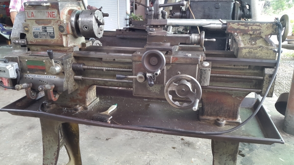 แท่นกลึง 4 ฟุต สภาพสวย เดิมๆ เครื่องแน่น 2 เพลา 38,000 แท่นกลึง 4 ฟุต สภาพสวย เดิมๆ เครื่องแน่น 2 เพลา 38,000