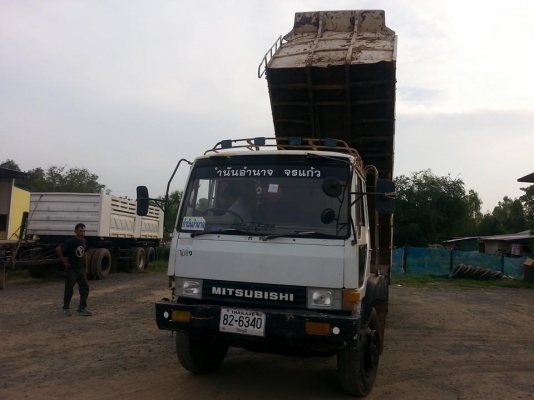 ขายดั้ม2เพลา เฉินหลง195แรง โลฮาย10สปีด สนใจโทร 090-8588220คุณนะ 093-3258446คุณบิว หรือเข้าดูสินค้าอื่นๆได้ที่ www.truck.in.th/498 หรือเพจFacebook ณรงค์ ซื้อขายรถมือสอง (เว็บไซต์ส่วนตัว) หรือFacebook คุณนะ รถบรรทุก