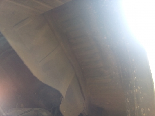 (นาทีทองด่วน) 10ล้ออีโน่F17 เพลาเดียว185แรงม้า  พร้อมใช้งาน เล่มติดมือ...ราคาต่อรองได้ค่ะ