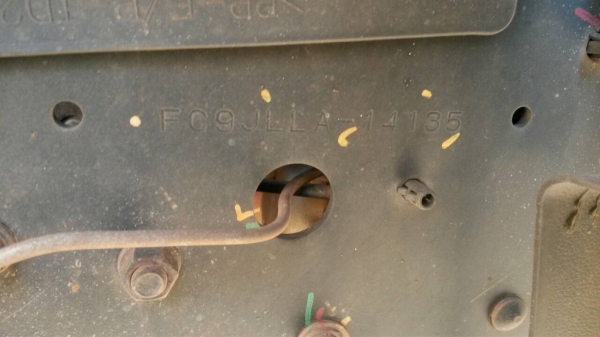 ขาย 6ล้อ ตู้แห้ง Hino series 500 ปี57 เครื่อง 175 ช่วงยาว 6.5 เมตร