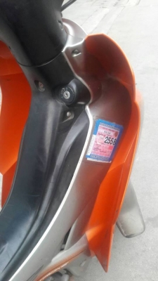 ขาย YAMAHA SPARK Z ปี 47 สตาร์ทมือ สภาพเดิมๆ เครื่องดี ภายนอกมีรอยล้มด้านซ้าย ภาษีขาด 1 ปี เล่มพร้อมชุดโอน