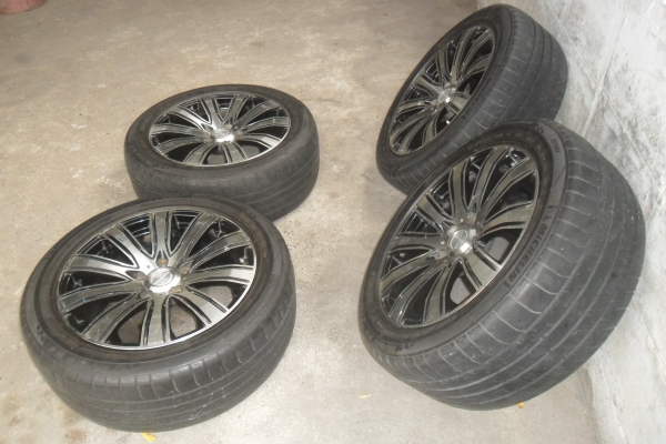 ล้อแม็ก17นิ้ว5รุ114 พร้อมยาง สวยๆ 4 ล้อ ราคา 6900 บาท ล้อแม็ก17นิ้ว5รุ114 พร้อมยาง สวยๆ 4 ล้อ ราคา 6900 บาท