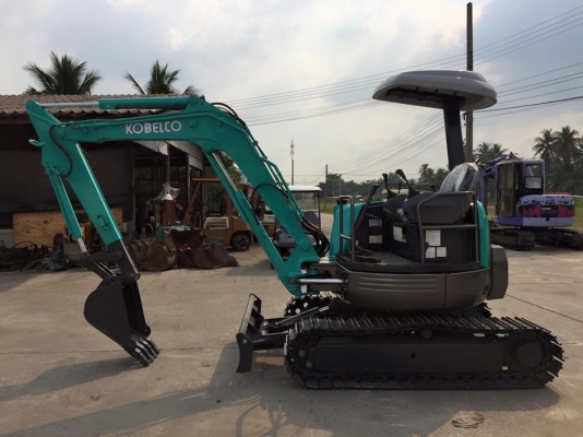 รถขุด KOBELCO 30SR มือสอง นำเข้าญี่ปุ่น