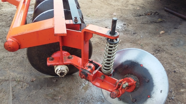 จัดส่ง อ.ลำสนธิ ลพบุรี ขอบคุณครับขายผาน6&times;22 HUI สภาพพร้อมใช้งาน ใช้งานน้อยมากครับ