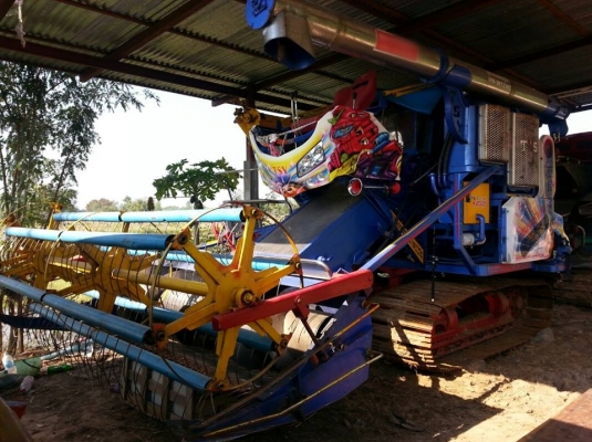 ขายรถเกี่ยวข้าว ไทยเส็งยนต์ ปี58 รุ่นมดจอมพลัง อุ้ม2.5ตัน เครื่องJO8 สเปกโรงงาน สนใจโทร 090-8588220คุณนะ 093-3258446คุณบิว หรือเข้าดูสินค้าอื่นๆได้ที่ www.truck.in.th/498 หรือเพจFacebook ณรงค์ ซื้อขายรถมือสอง (เว็บไซต์ส่วนตัว) หรือFacebook คุณนะ รถบรรทุก