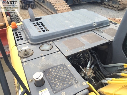 SUMITOMO SH200-5 6xxxชม. ปี2010 ใบ70 รถเก่าญี่ปุ่นไม่เคยใช้งานในไทยครับ SUMITOMO SH200-5 6xxxชม. ปี2010 ใบ70 รถเก่าญี่ปุ่นไม่เคยใช้งานในไทยครับ