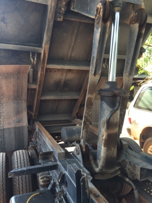 ขายหกล้อ IZUSU 150แรง ปี 56 วิ่ง150000 ขายหกล้อ IZUSU 150แรง ปี 56 วิ่ง150000