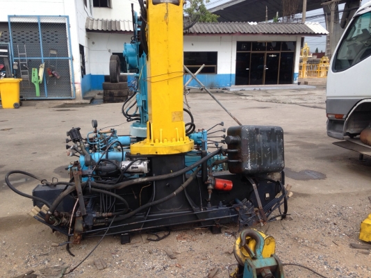 เครนมือสองนำเข้าจากญี่ปุ่น SHINMEIWA CB2900  2.9ตัน