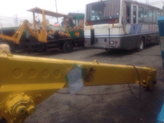 เครนมือสองนำเข้าจากญี่ปุ่น SHINMEIWA CB2900  2.9ตัน