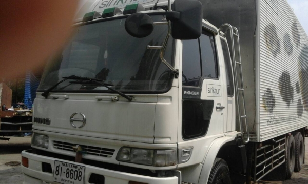 สิบล้อ ฮีโน่ FL1J 220ปึ46 เพเดียว บรรทุกตู้ ช่วงยาว6.50ม สภาพดีสวยบางเดิม ทะเบียนพร้อมโอน