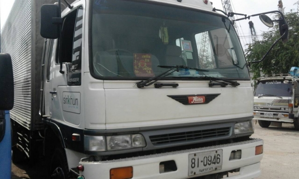 สิบล้อ ฮีโน่ FL1J 220ปึ46 เพเดียว บรรทุกตู้ ช่วงยาว6.50ม สภาพดีสวยบางเดิม ทะเบียนพร้อมโอน