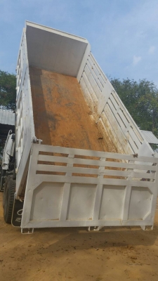 ขายหลง MA 2 เพลาดรั้ม เครื่องดี ครัชซีสวย ยางดี รถใช้งานสภาพดีไม่เคยมีปัญหา 0811838154