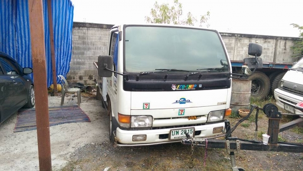 4ล้อป้ายเล็กไม่ติดเวลารถปี 54 เครื่องเบนซินแก็สLPG กระบะยาว 3.20 แอร์เย็น เพลงดัง เครื่องดีมี 5 เกียร์ครับ