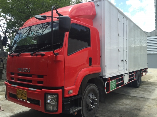 ISUZU FTR 240 แรงม้า ตู้ ปี 56 รถสวยพร้อมใช้