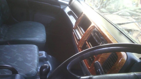 ขายรถ6ล้อ MEGA ปี47 เครื่องJO5C ยาว5.50เมตร ภายในสวย แอร์เย็น เอกสารพร้อมโอน สนใจโทร 090-8588220คุณนะ 093-3258446คุณบิว หรือเข้าดูสินค้าอื่นๆได้ที่ www.truck.in.th/498 หรือเพจFacebook ณรงค์ ซื้อขายรถมือสอง (เว็บไซต์ส่วนตัว) หรือFacebook คุณนะ รถบรรทุก