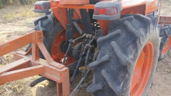 ขายรถไถ KUBOTA L4508DI ใช้งานน้อย อุปกรณ์ครบ ดันหน้า ผานหลัง เอกสารพร้อมโอน สนใจโทร 090-8588220คุณนะ 093-3258446คุณบิว หรือเข้าดูสินค้าอื่นๆได้ที่ www.truck.in.th/498 หรือเพจFacebook ณรงค์ ซื้อขายรถมือสอง (เว็บไซต์ส่วนตัว) หรือFacebook คุณนะ รถบรรทุก ขายรถไถ KUBOTA L4508DI ใช้งานน้อย อุปกรณ์ครบ ดันหน้า ผานหลัง เอกสารพร้อมโอน สนใจโทร 090-8588220คุณนะ 093-3258446คุณบิว หรือเข้าดูสินค้าอื่นๆได้ที่ www.truck.in.th/498 หรือเพจFacebook ณรงค์ ซื้อขายรถมือสอง (เว็บไซต์ส่วนตัว) หรือFacebook คุณนะ รถบรรทุก