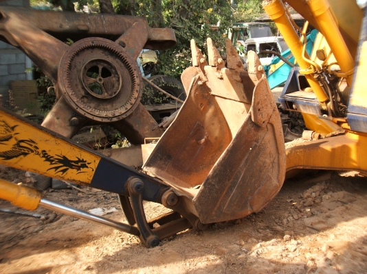 ขายแม็คโคร PC120-3 ตามสภาพหรือจะแยกชิ้นส่วนไหนก็ได้ ขายแม็คโคร PC120-3 ตามสภาพหรือจะแยกชิ้นส่วนไหนก็ได้