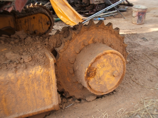 ขายแม็คโคร PC120-3 ตามสภาพหรือจะแยกชิ้นส่วนไหนก็ได้ ขายแม็คโคร PC120-3 ตามสภาพหรือจะแยกชิ้นส่วนไหนก็ได้