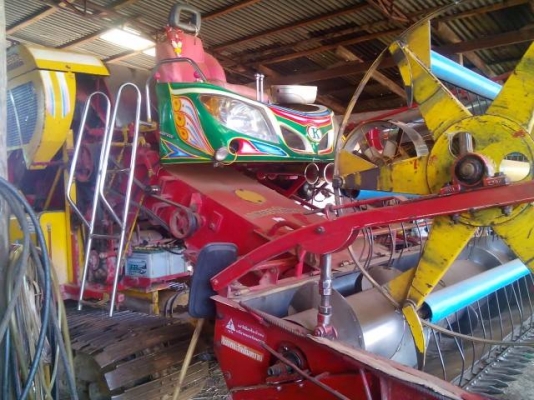 ขายรถเกี่ยวข้าว ช้างน้อย จ้าวพลัง อุ้ม1.5ตัน สภาพสวยพร้อมใช้งาน สนใจโทร 090-8588220คุณนะ 093-3258446คุณบิว หรือเข้าดูสินค้าอื่นๆได้ที่ www.truck.in.th/498 หรือเพจFacebook ณรงค์ ซื้อขายรถมือสอง (เว็บไซต์ส่วนตัว) หรือFacebook ตลาดรถมือสอง คุณนะ