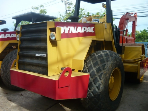 รถบดสั่นสะเทือน 10 ตัน Dynapac CA251 รถเก่านอก นำเข้าจากญี่ปุ่น โดยตรง รถบดสั่นสะเทือน 10 ตัน Dynapac CA251 รถเก่านอก นำเข้าจากญี่ปุ่น โดยตรง
