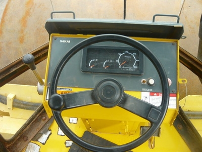 รถบด 10 ตัน Sakai SV510TF  (2 เปลือก) ล้อเรียบหุ้มหนาม สภาพเยี่ยม ชม.ต่ำ รถนอกแท้ๆ  ยังไม่ผ่านการใช้งานในไทย 100\%