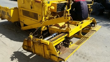 ขาย รถปูยาง แทรคเหล็กหุ้มยาง ปูได้ 2.50 ม ยี่ห้อ hanta af 240cs สภาพสวย ขาย รถปูยาง แทรคเหล็กหุ้มยาง ปูได้ 2.50 ม ยี่ห้อ hanta af 240cs สภาพสวย