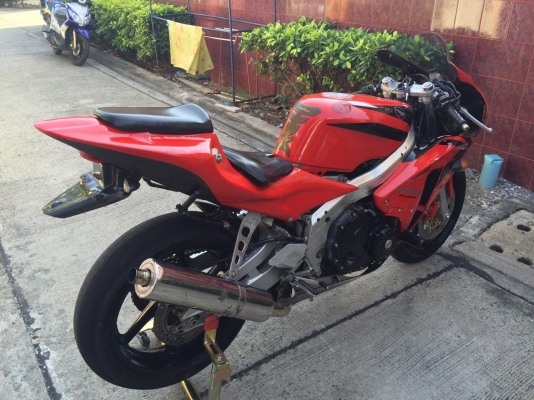 CBR 400 ปี89 ทะเบียนแท้ 60,000 บาท รับซื้อขายแลกเปลี่ยนคับ