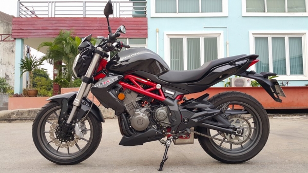 TNT300 2015 วิ่ง 5000 กิโลตรวจสอบได้ ไม่แพง พร้อมใช้ ต่อรองได้ครับ TNT300 2015 วิ่ง 5000 กิโลตรวจสอบได้ ไม่แพง พร้อมใช้ ต่อรองได้ครับ