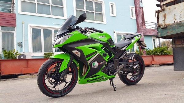 Ninja300 2014 Special รถใหม่มาก วิ่งน้อย ทะเบียนสวย ต่อรองได้จ้า