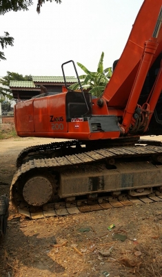 เบคโฮ PC200 เบคโฮ PC200